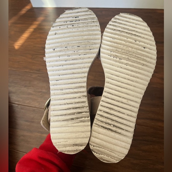 BOBS Desert Kiss Adobe Princess Strap Women's Tan Sandals-Size 7- like new - Picture 10 of 12